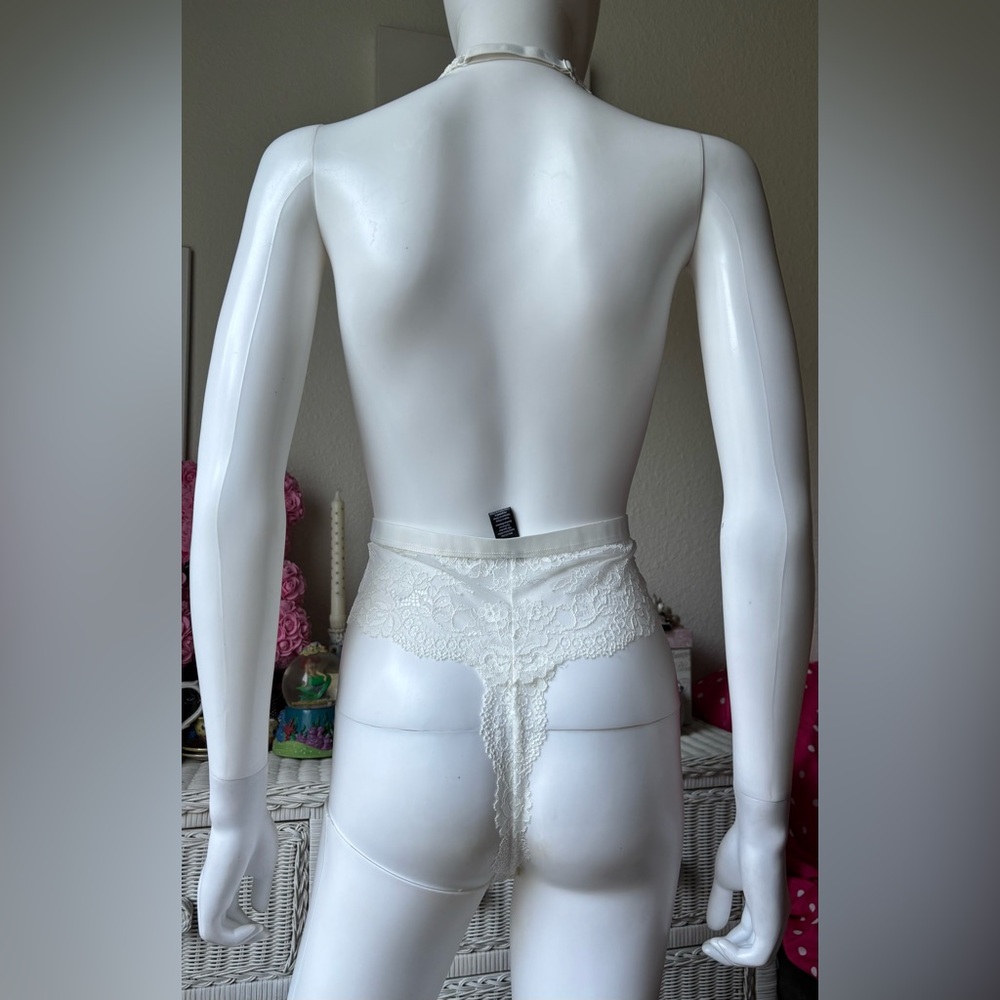 Rene Rofe One Piece Bodysuit Lacey and Sheer Nighty in white color Size 1X/2X - Picture 2 of 10